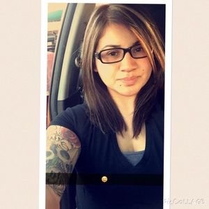 Meet your Posher, Brenda